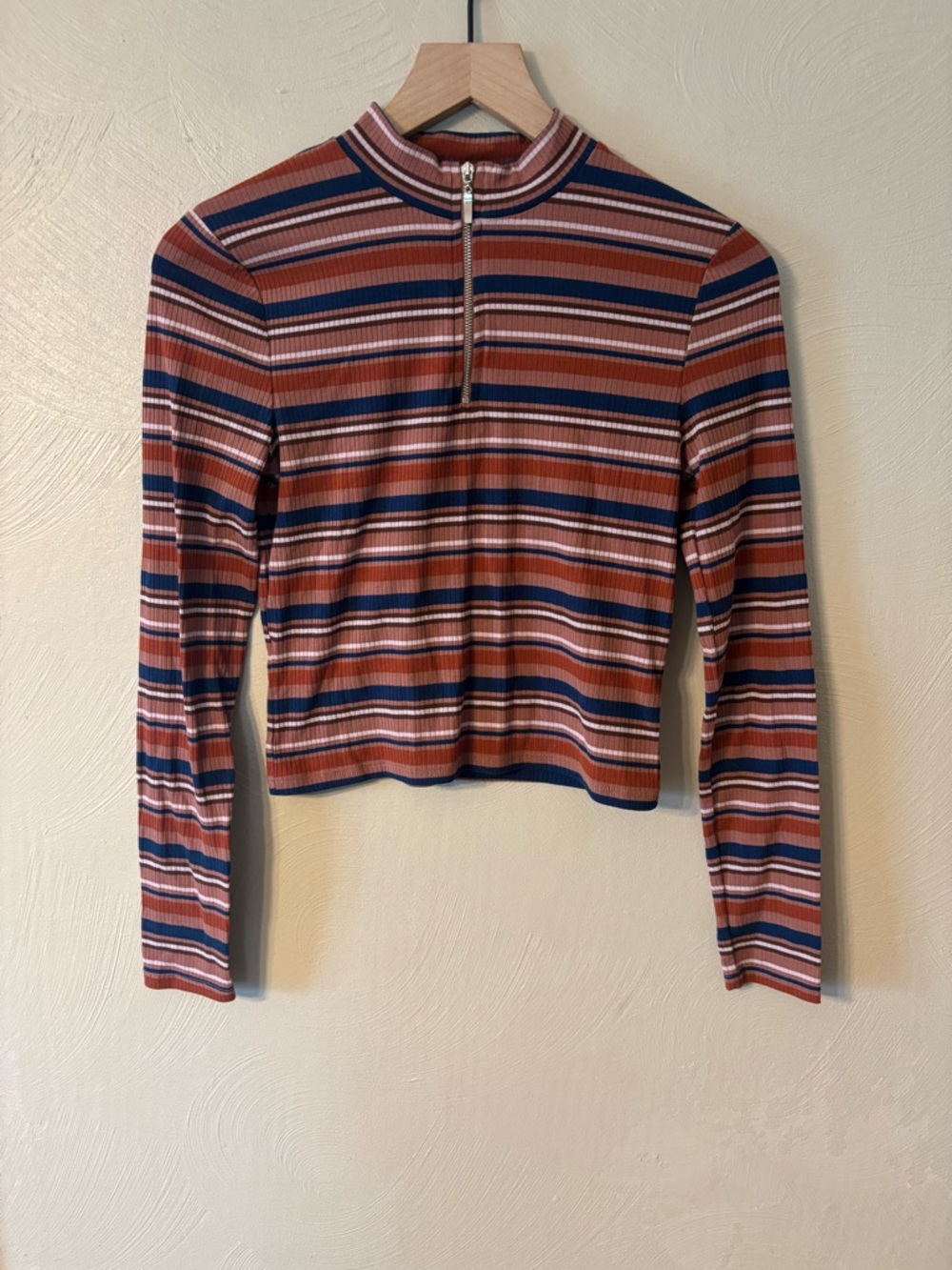 Me to We Striped Mock-Neck Zip Long Sleeve Top in Rust Pink Navy
